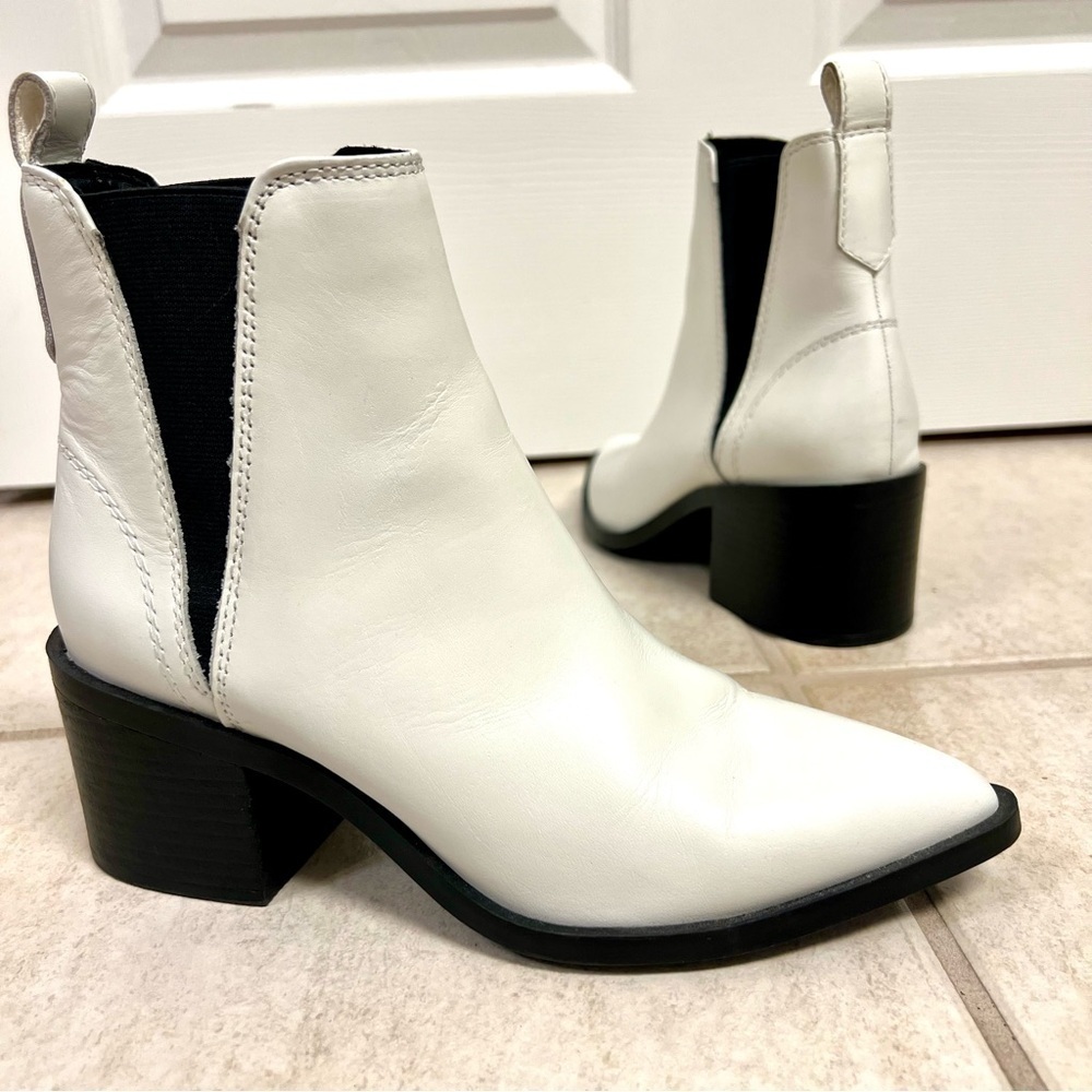 STEVE MADDEN Audience Bootie in Bone Croc
at Revolve women’s size 6M